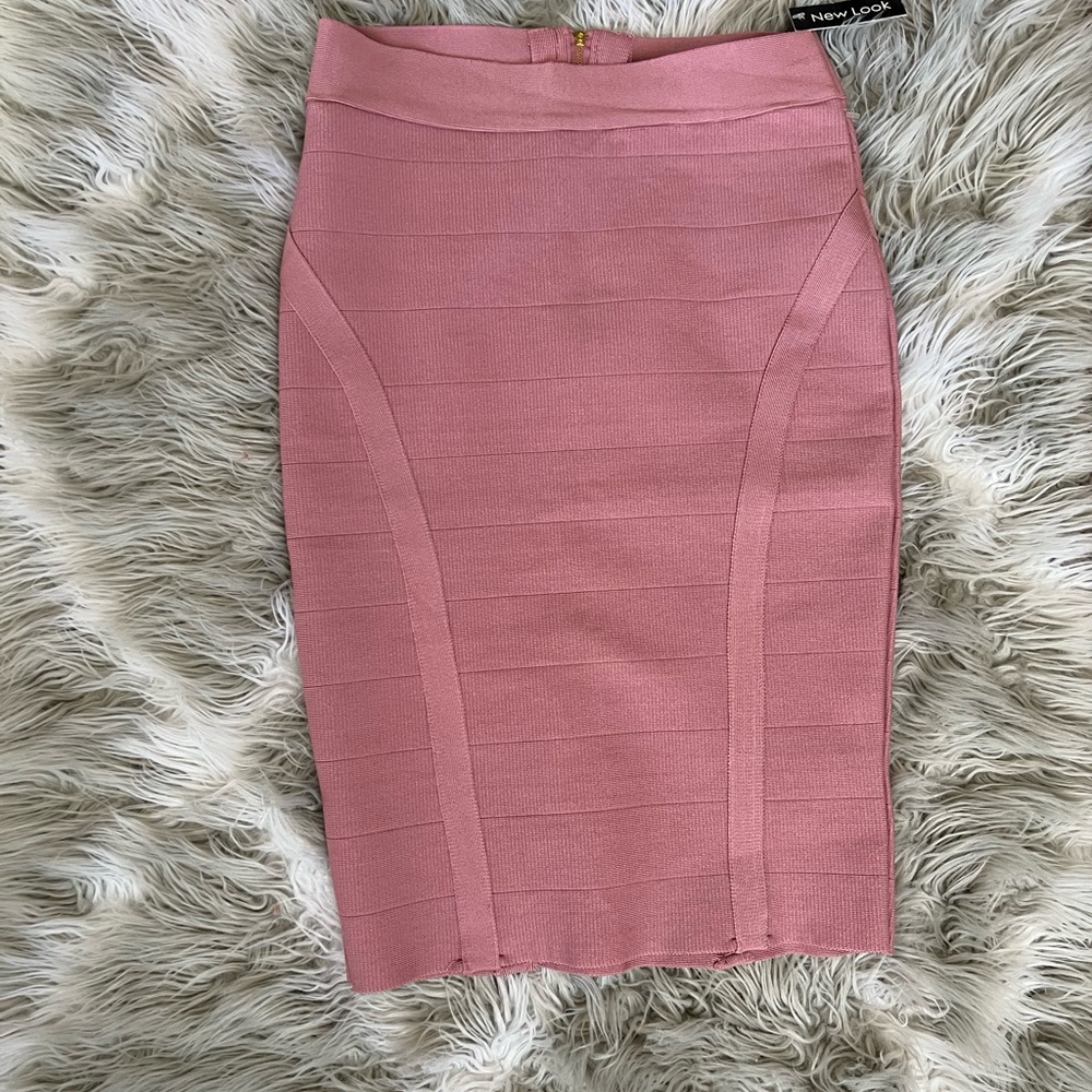 Blush Bodycon Skirt size Medium